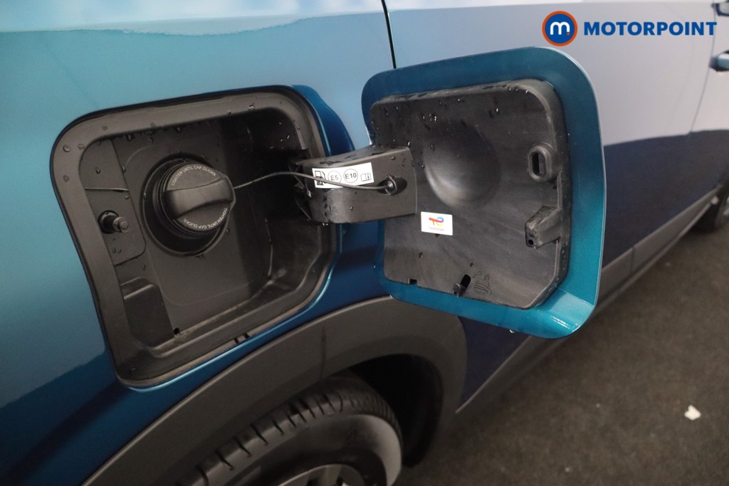 Peugeot 5008 Allure Automatic Petrol SUV - Stock Number (1624718) - 43rd supplementary image