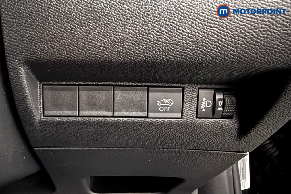 Peugeot 2008 Allure Manual Petrol SUV - Stock Number (1624943) - 5th supplementary image