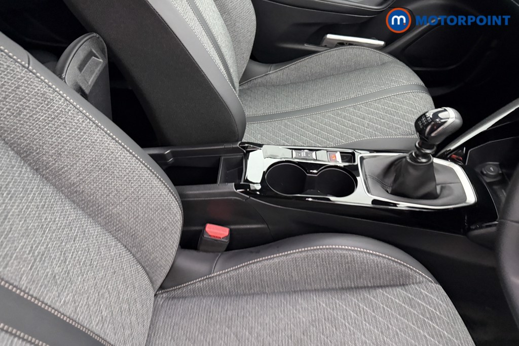 Peugeot 2008 Allure Manual Petrol SUV - Stock Number (1624943) - 12th supplementary image