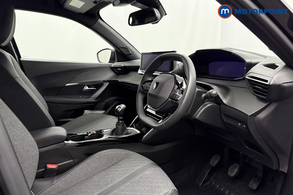 Peugeot 2008 Allure Manual Petrol SUV - Stock Number (1624943) - 1st supplementary image
