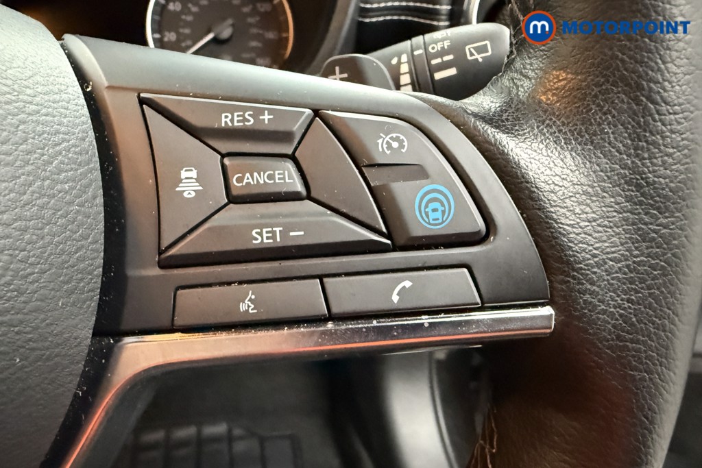 Nissan Juke Tekna Automatic Petrol SUV - Stock Number (1625200) - 4th supplementary image