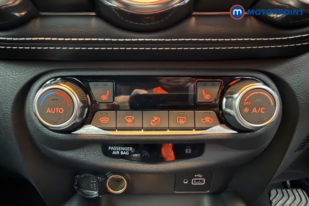 Nissan Juke Tekna Automatic Petrol SUV - Stock Number (1625200) - 10th supplementary image