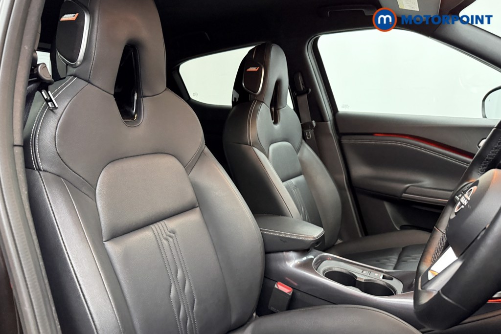 Nissan Juke Tekna Automatic Petrol SUV - Stock Number (1625200) - 13th supplementary image