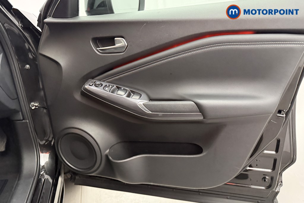 Nissan Juke Tekna Automatic Petrol SUV - Stock Number (1625200) - 14th supplementary image