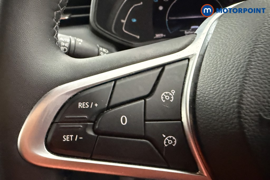 Renault Clio Evolution Automatic Petrol-Electric Hybrid Hatchback - Stock Number (1626760) - 3rd supplementary image