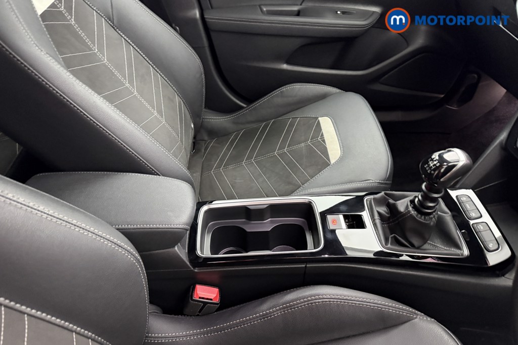 Vauxhall Mokka Ultimate Manual Petrol SUV - Stock Number (1627319) - 12th supplementary image