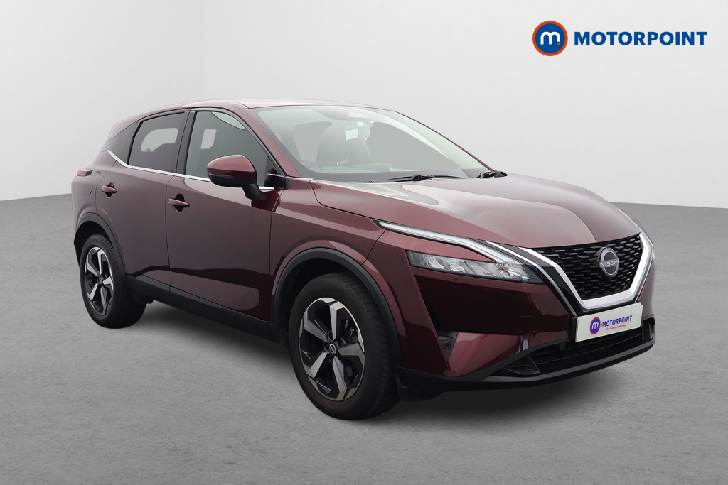 Nissan Qashqai N-Connecta Automatic Petrol SUV - Stock Number (1627500) - Drivers side front corner