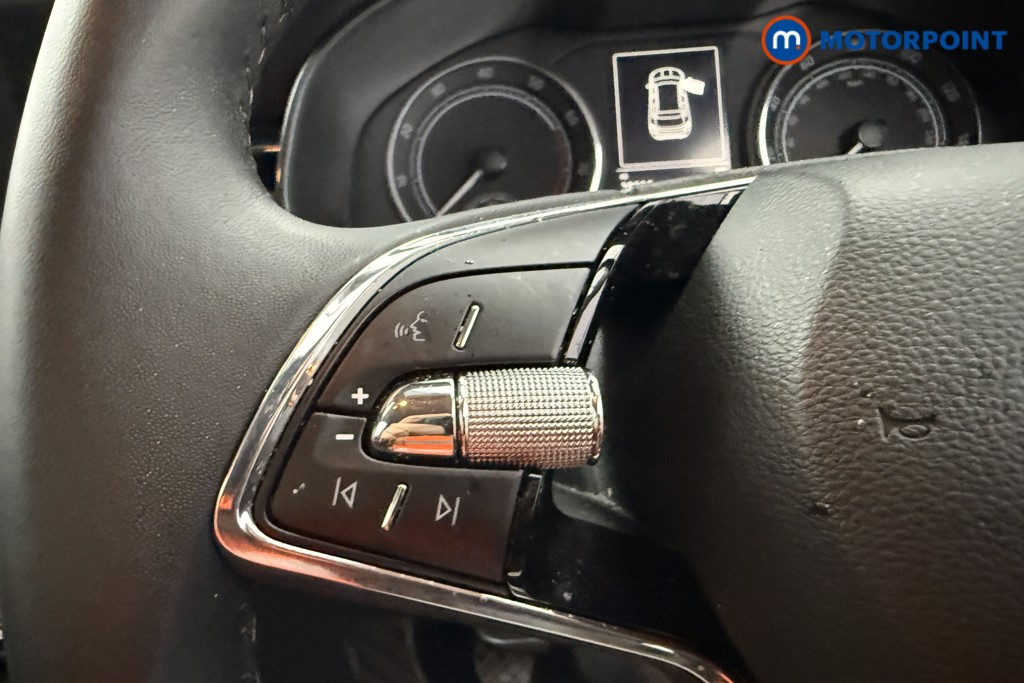 Skoda Kamiq Se Drive Manual Petrol SUV - Stock Number (1627765) - 2nd supplementary image