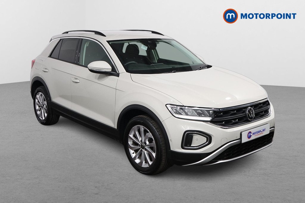 Volkswagen T-Roc Match Manual Petrol SUV - Stock Number (1628526) - Drivers side front corner