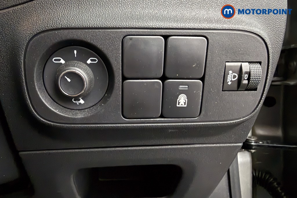 Citroen C3 Shine Plus Automatic Petrol Hatchback - Stock Number (1629021) - 5th supplementary image