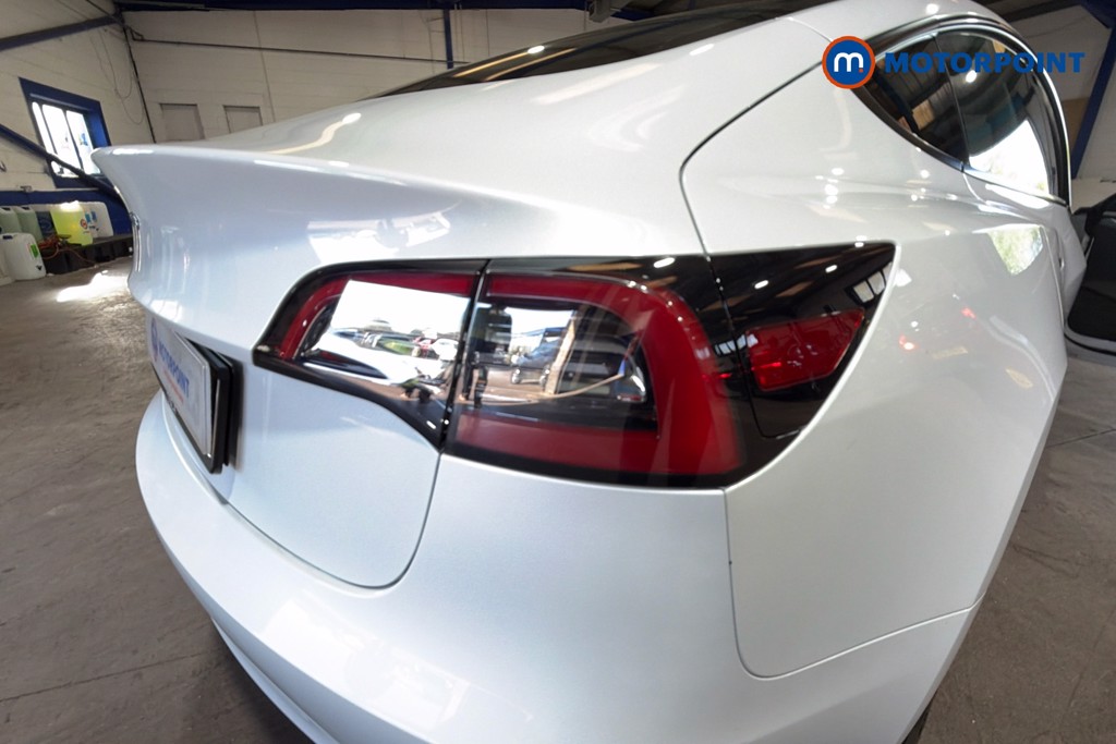 Tesla Model 3 Rwd 4Dr Auto Automatic Electric Saloon - Stock Number (1629219) - 38th supplementary image