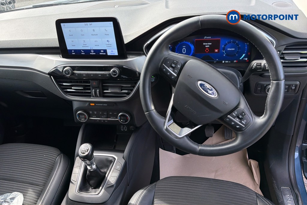 Ford Kuga Titanium Edition Manual Petrol SUV - Stock Number (1629492) - 2nd supplementary image