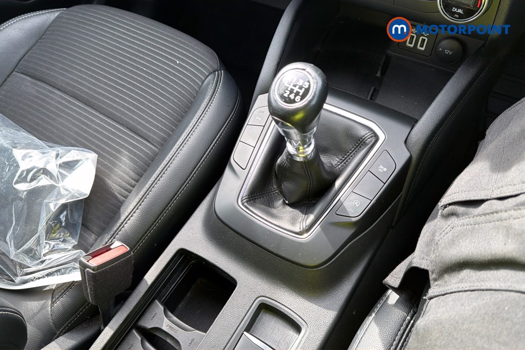 Ford Kuga Titanium Edition Manual Petrol SUV - Stock Number (1629492) - 15th supplementary image