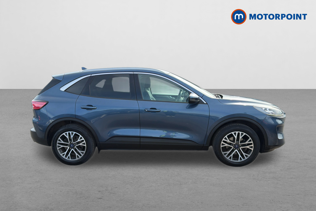 Ford Kuga Titanium Edition Manual Petrol SUV - Stock Number (1629492) - Drivers side