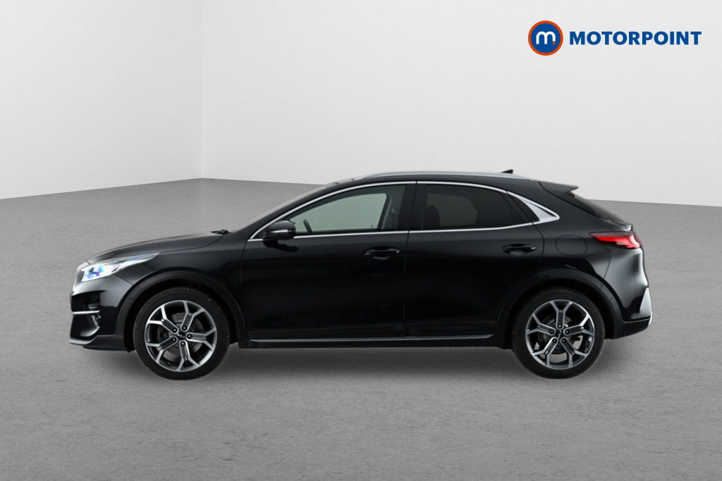 KIA Xceed 4 Manual Petrol Hatchback - Stock Number (1629575) - Passenger side front corner