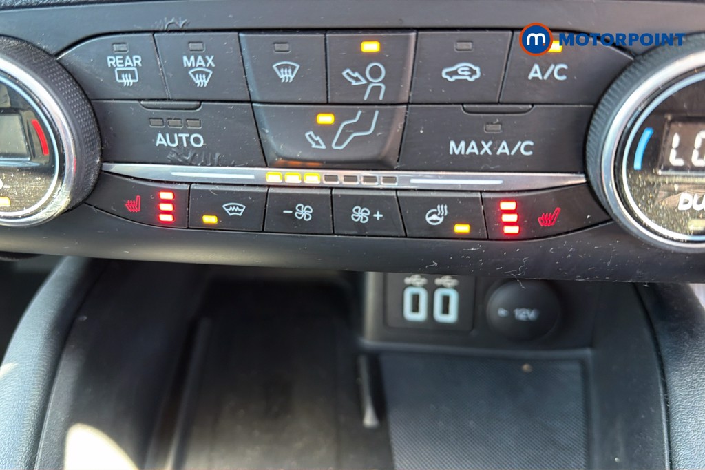 Ford Kuga Vignale Manual Petrol SUV - Stock Number (1629774) - 14th supplementary image
