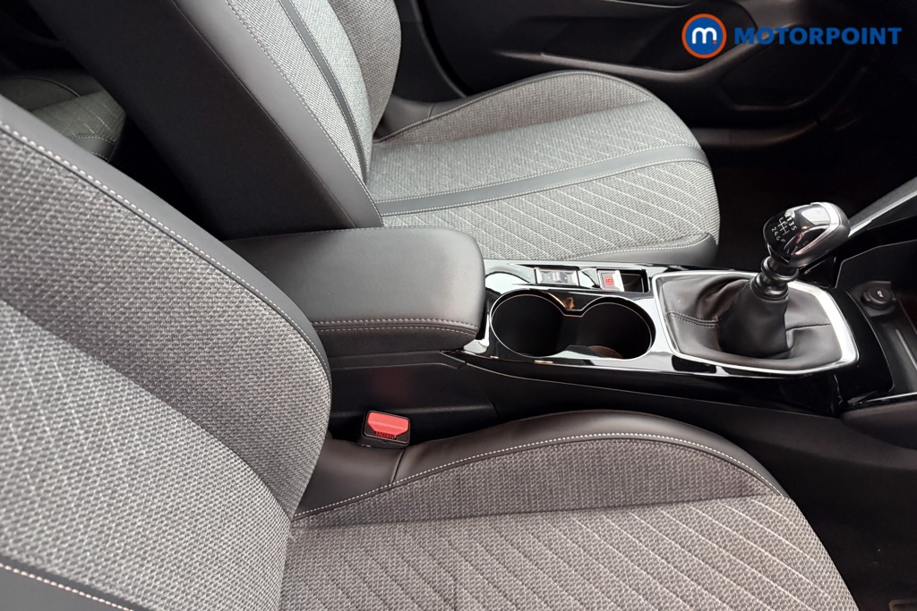 Peugeot 208 Allure Manual Petrol Hatchback - Stock Number (1630132) - 13th supplementary image