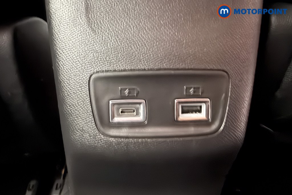 Peugeot 208 Allure Manual Petrol Hatchback - Stock Number (1630132) - 18th supplementary image