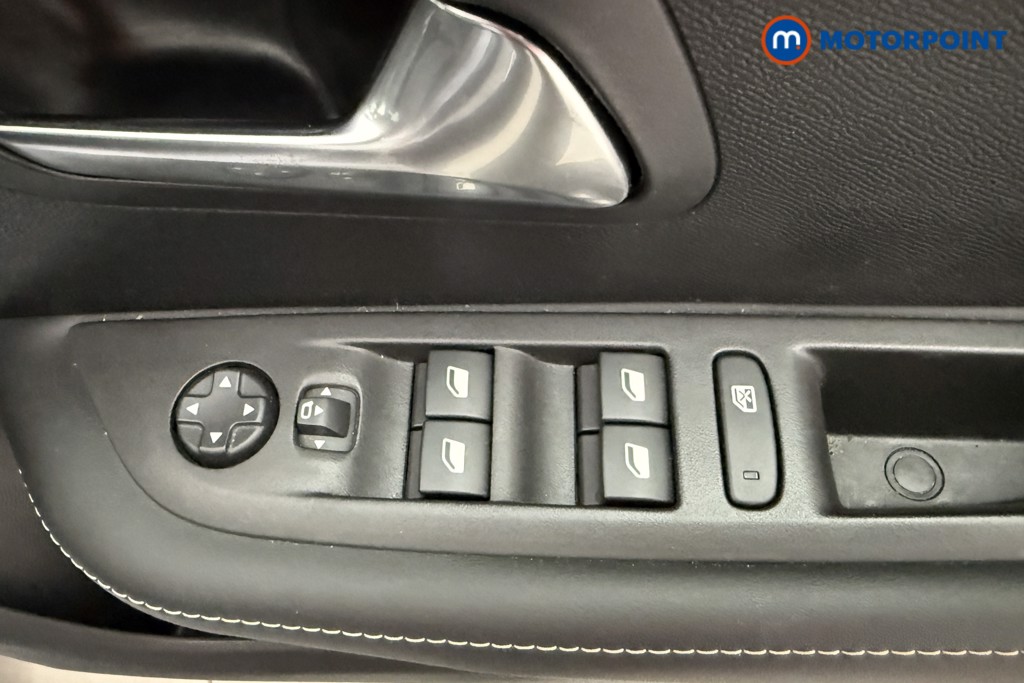 Peugeot 208 Allure Manual Petrol Hatchback - Stock Number (1630134) - 16th supplementary image