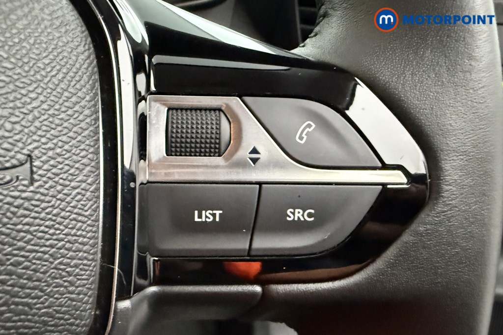 Peugeot 208 Allure Manual Petrol Hatchback - Stock Number (1630196) - 5th supplementary image