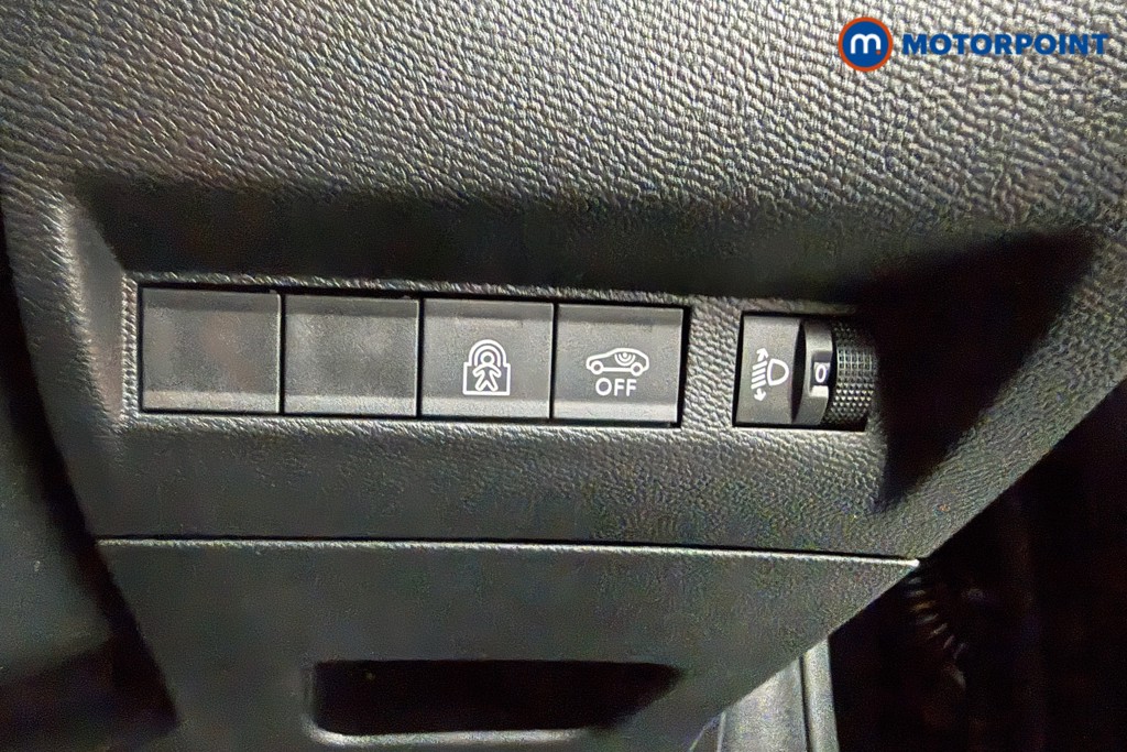 Peugeot 208 Allure Manual Petrol Hatchback - Stock Number (1630196) - 6th supplementary image