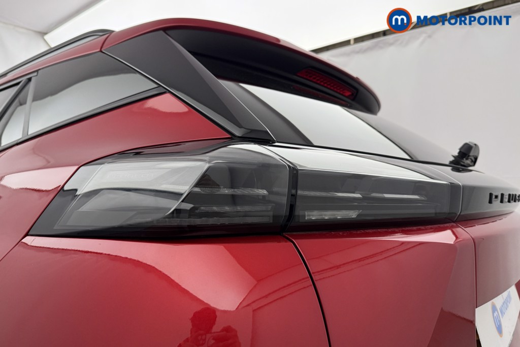 Peugeot 2008 Allure Manual Petrol SUV - Stock Number (1630200) - 18th supplementary image