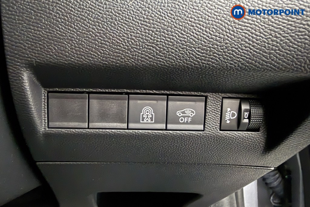 Peugeot 208 Allure Manual Petrol Hatchback - Stock Number (1630245) - 5th supplementary image