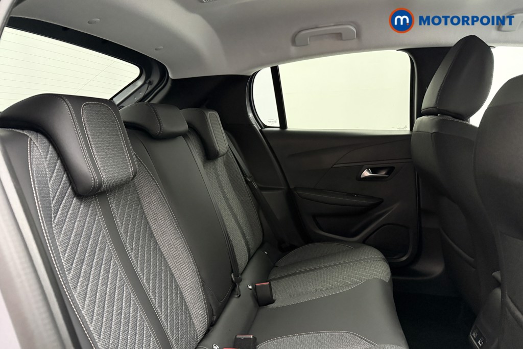 Peugeot 208 Allure Manual Petrol Hatchback - Stock Number (1630245) - 17th supplementary image
