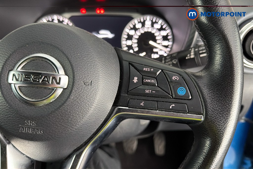 Nissan Juke Tekna Manual Petrol SUV - Stock Number (1631893) - 4th supplementary image