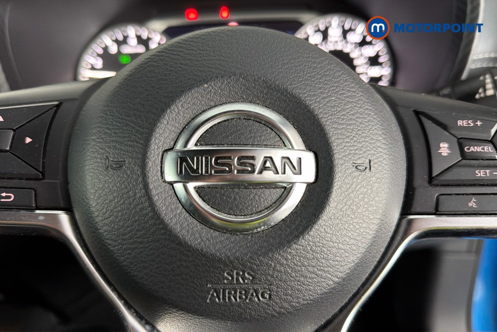 Nissan Juke Tekna Manual Petrol SUV - Stock Number (1631893) - 5th supplementary image