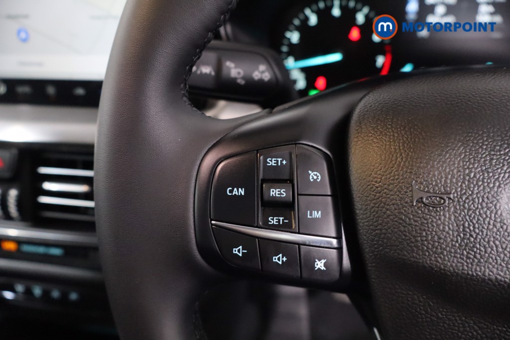 Ford Focus Titanium Manual Petrol Estate - Stock Number (1633064) - 7th supplementary image