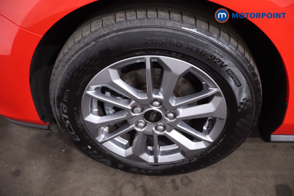 Ford Focus Titanium Manual Petrol Estate - Stock Number (1633064) - 11th supplementary image
