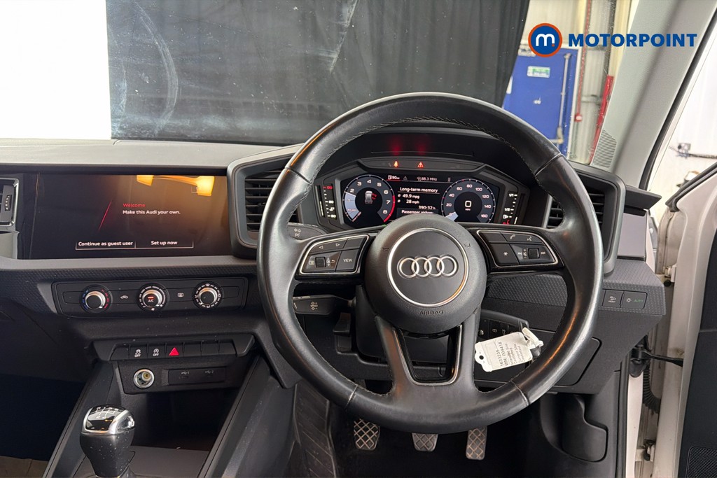 Audi A1 Technik Manual Petrol Hatchback - Stock Number (1633235) - 2nd supplementary image