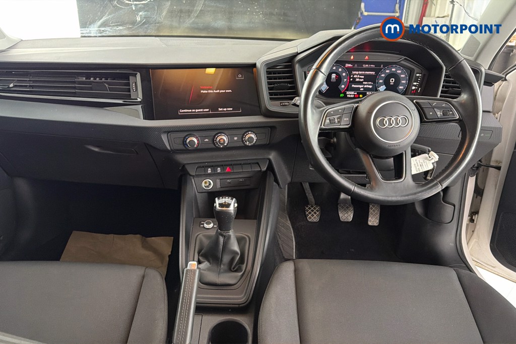 Audi A1 Technik Manual Petrol Hatchback - Stock Number (1633235) - 1st supplementary image