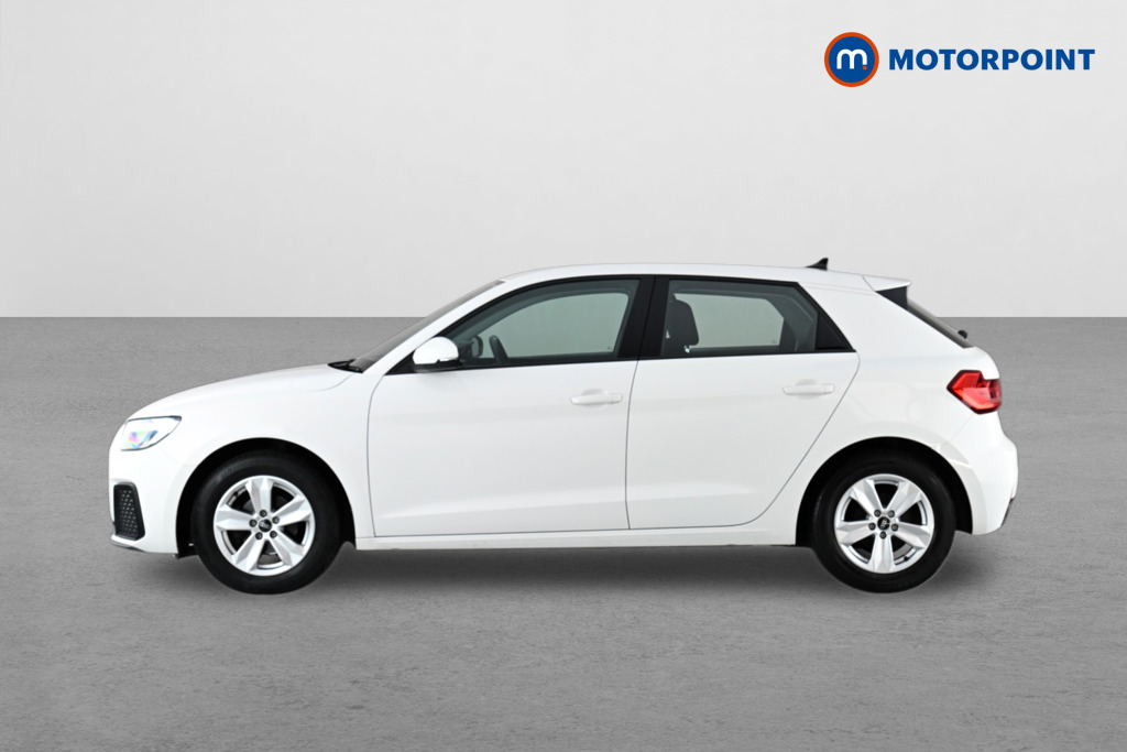 Audi A1 Technik Manual Petrol Hatchback - Stock Number (1633235) - Passenger side