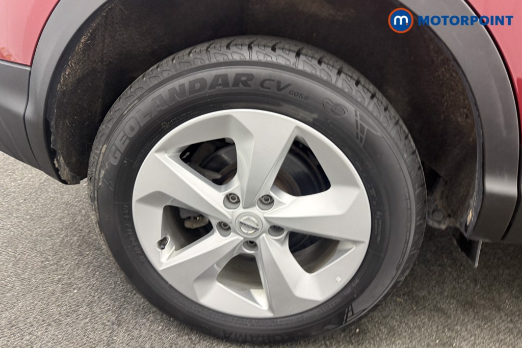 Nissan Qashqai Acenta Premium Automatic Diesel SUV - Stock Number (1633356) - 7th supplementary image