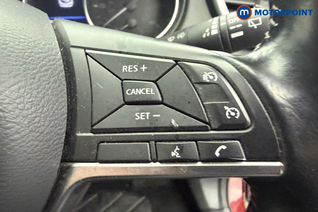 Nissan Qashqai Acenta Premium Automatic Diesel SUV - Stock Number (1633356) - 14th supplementary image