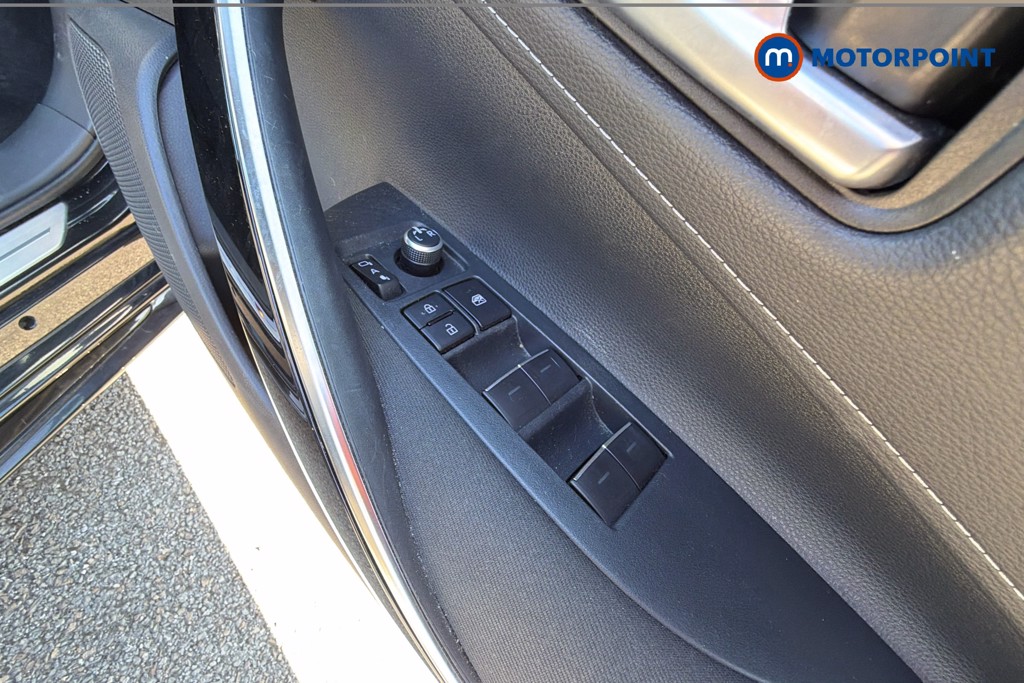 Toyota Corolla Gr Sport Automatic Petrol-Electric Hybrid Hatchback - Stock Number (1633478) - 20th supplementary image