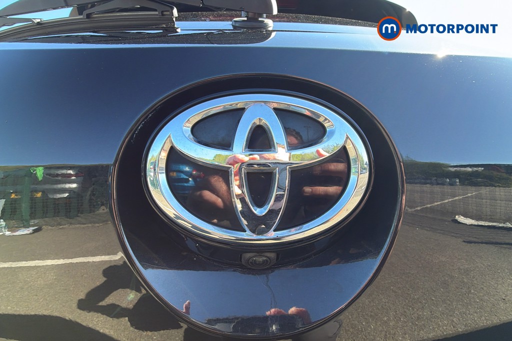 Toyota Corolla Gr Sport Automatic Petrol-Electric Hybrid Hatchback - Stock Number (1633478) - 37th supplementary image