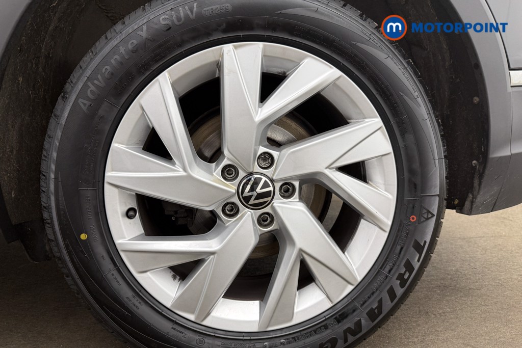 Volkswagen Tiguan Life Manual Petrol SUV - Stock Number (1633669) - 13th supplementary image
