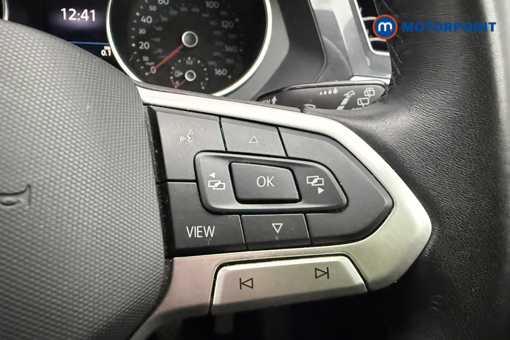 Volkswagen Tiguan Life Manual Petrol SUV - Stock Number (1633669) - 15th supplementary image