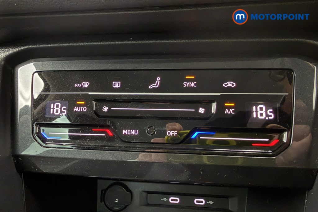 Volkswagen Tiguan Life Manual Petrol SUV - Stock Number (1633669) - 16th supplementary image