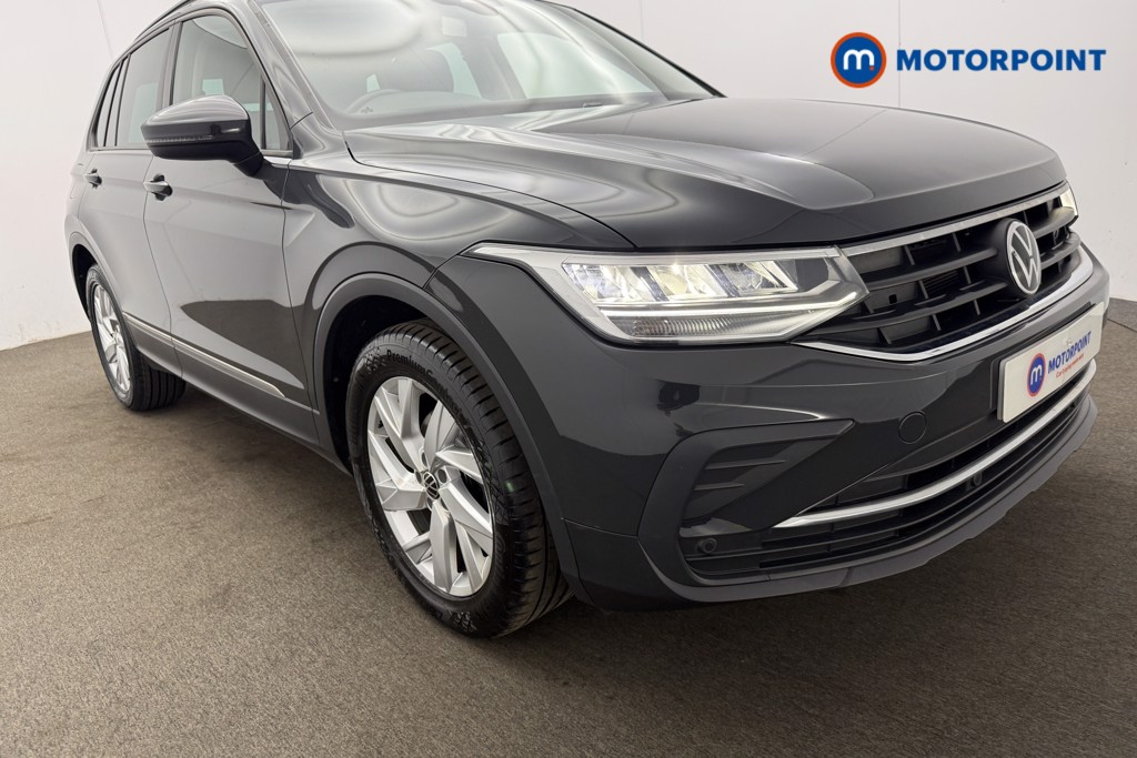 Volkswagen Tiguan Life Manual Petrol SUV - Stock Number (1633669) - 26th supplementary image
