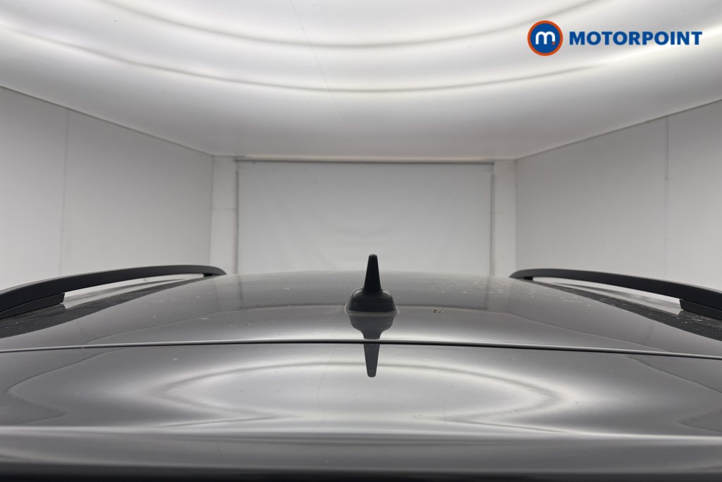 Volkswagen Tiguan Life Manual Petrol SUV - Stock Number (1633669) - 29th supplementary image