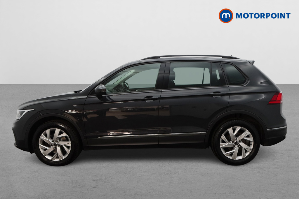 Volkswagen Tiguan Life Manual Petrol SUV - Stock Number (1633669) - Passenger side