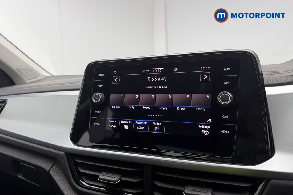 Volkswagen T-Roc Life Manual Petrol SUV - Stock Number (1633680) - 11th supplementary image