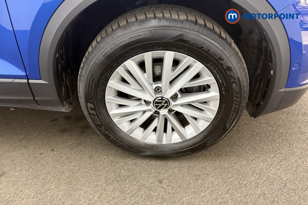 Volkswagen T-Roc Life Manual Petrol SUV - Stock Number (1633680) - 23rd supplementary image