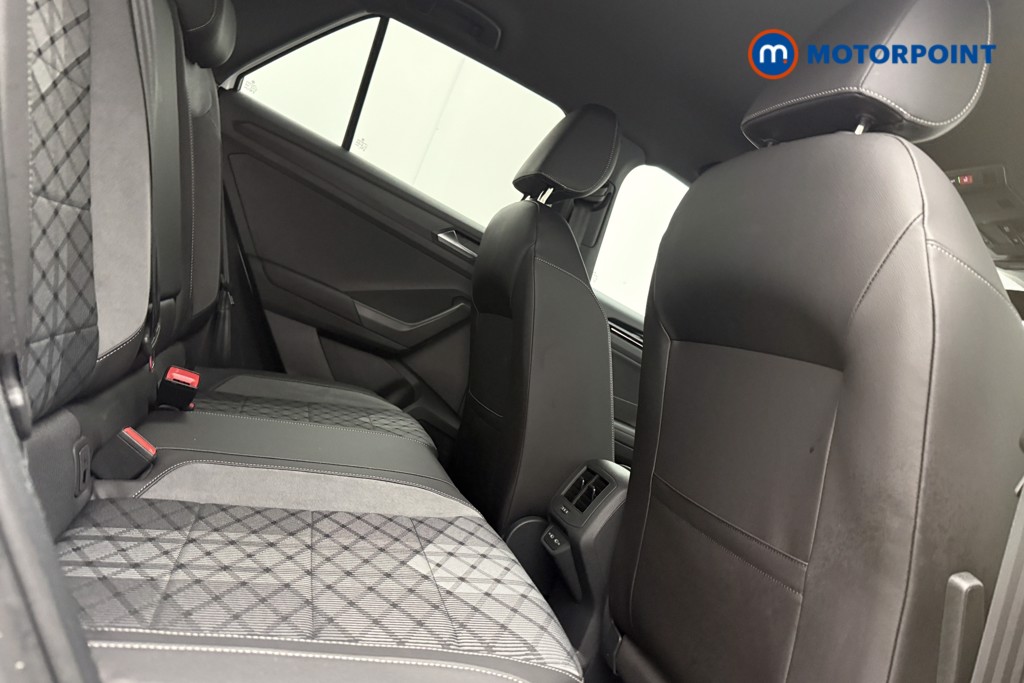 Volkswagen T-Roc R-Line Automatic Petrol SUV - Stock Number (1633685) - 9th supplementary image
