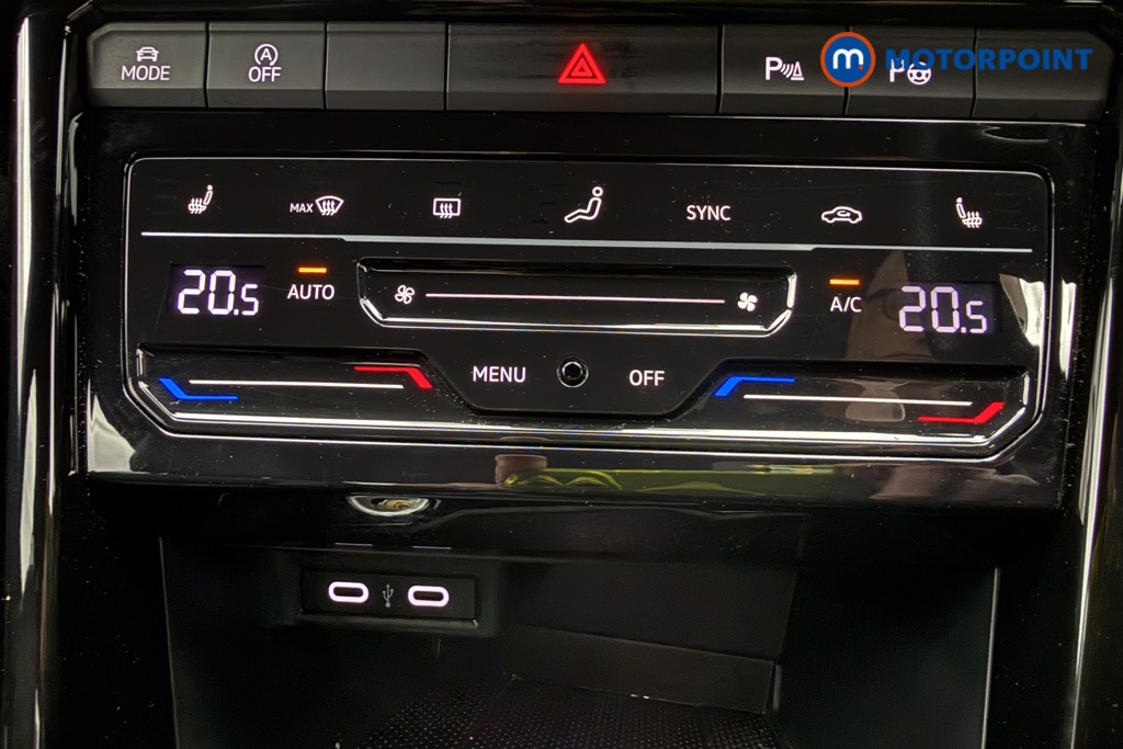 Volkswagen T-Roc R-Line Automatic Petrol SUV - Stock Number (1633685) - 16th supplementary image