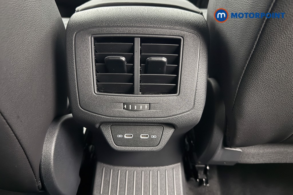 Volkswagen T-Roc R-Line Automatic Petrol SUV - Stock Number (1633685) - 21st supplementary image